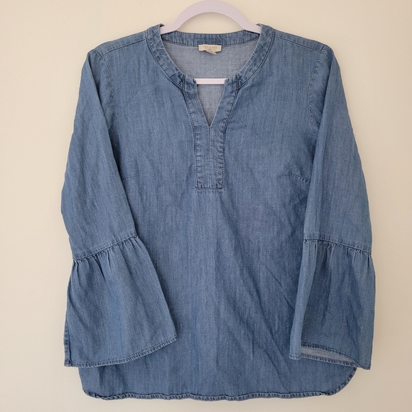 Talbots Petite Lyocell V Neck Chambray Bell Sleeve Blouse Top Size Sp - Picture 1 of 6